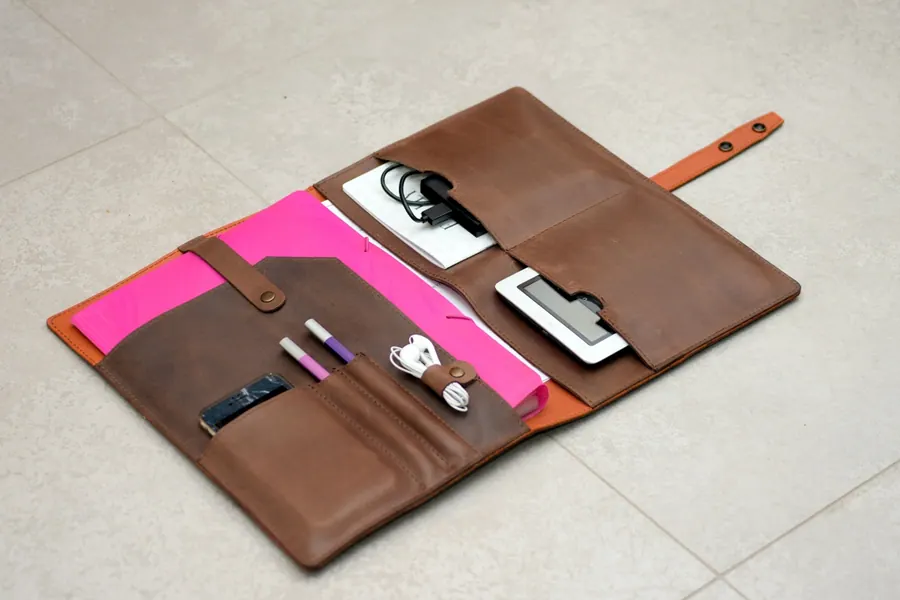 Etui na Macbooka 13,3" Skórzane — zdjęcie 6